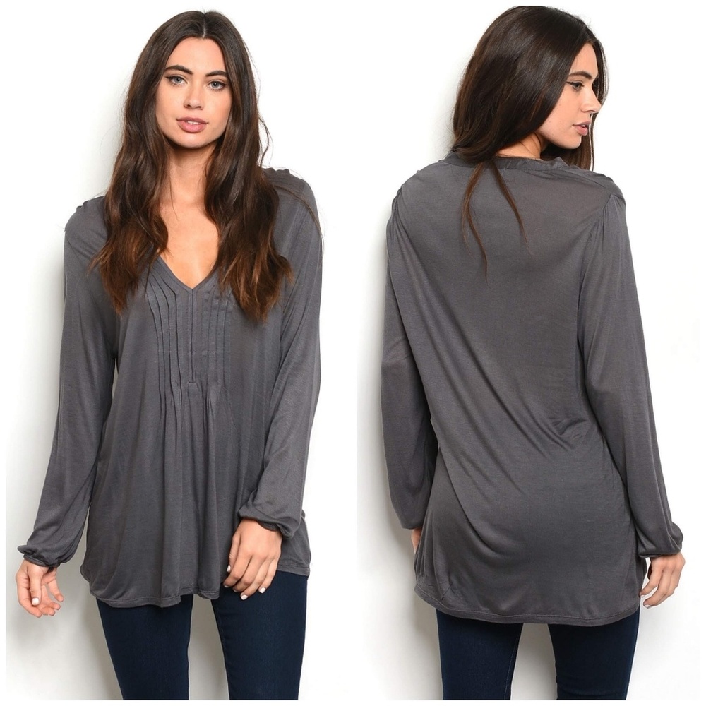 Gray V-Neck Long Sleeve Blouse - Picture 4 of 4